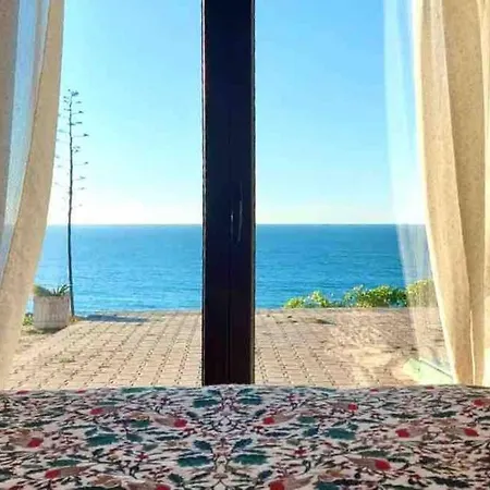 Apartman Beachfront House_praia Das Conchas
